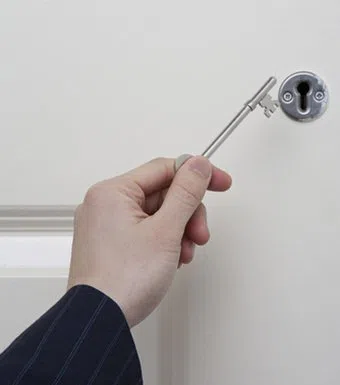 Father Son Locksmith Store Colorado Springs, CO 719-315-3316 - key-making