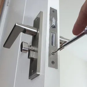 Father Son Locksmith Store Colorado Springs, CO 719-315-3316 - lock-opening